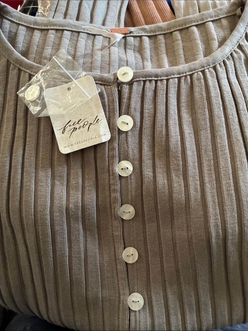 NWT Free People Tilly Long Sleeve Top 🔥 - Picture 5 of 5